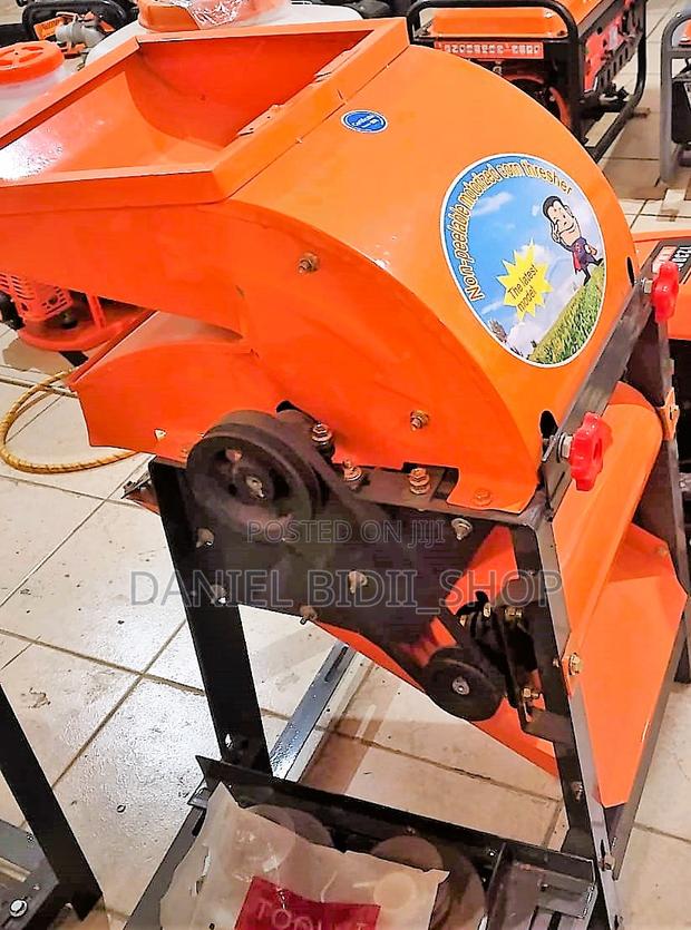 Motorised Corn Thresher Non Peelable Machine - main view