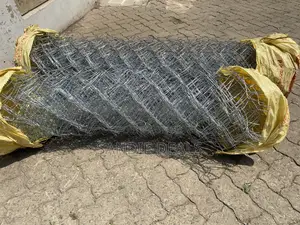 Diamond Mesh Fence/Chain Link