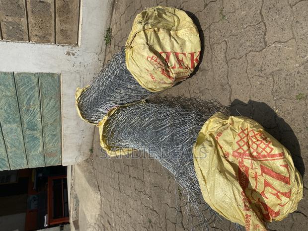 4ft Residential Chainlink G14 - thumbnail 3