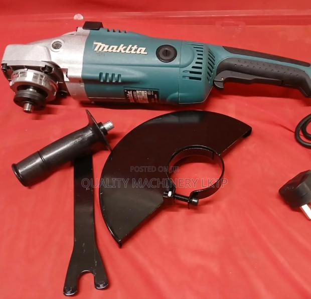 Affordable 9" Makita Angle Grinder