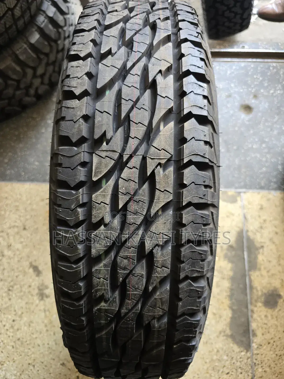 215/70r16 Bredgstone(Thailand)