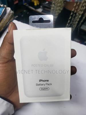 5000mah Magsafe iPhone Battery Pack - thumbnail 2