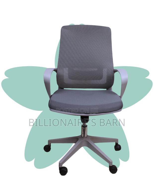 Quiet-Roll Grey Ergonomic Mesh Office Chair | Adjustable Height - thumbnail 4