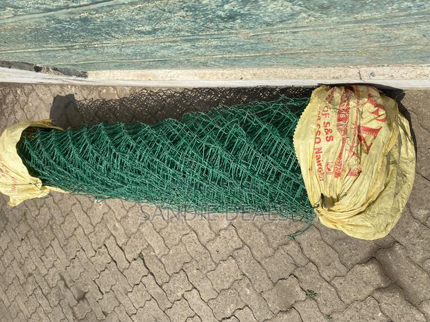 Rust-Proof Chainlink Fence - thumbnail 3