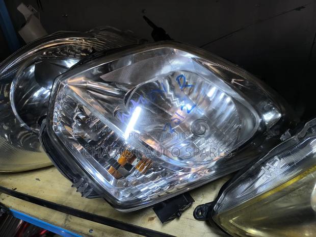 Suzuki Wagon R 2010 Headlight - thumbnail 2