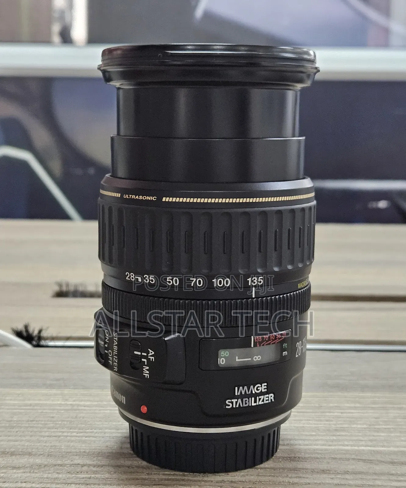 Canon Ef 28-135mm F/3.5-5.6 Is Usm Lens