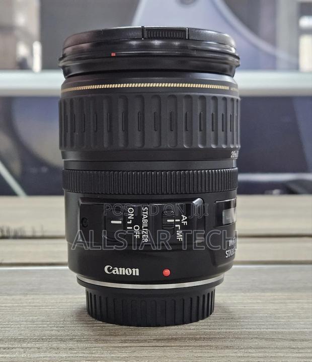 Canon Ef 28-135mm F/3.5-5.6 Is Usm Lens - thumbnail 4