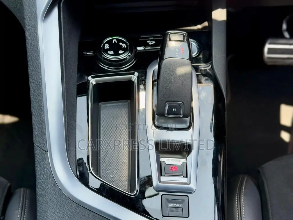 Peugeot 3008 2018 White