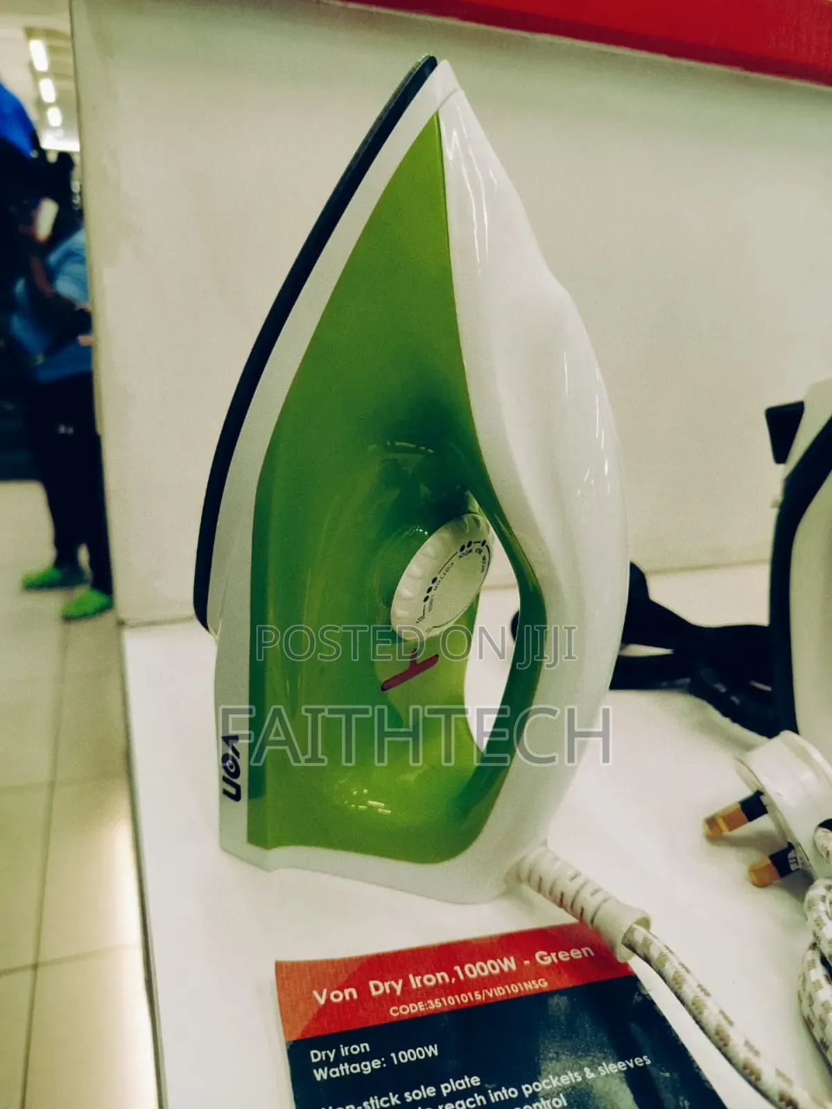 Von Dry Iron Box