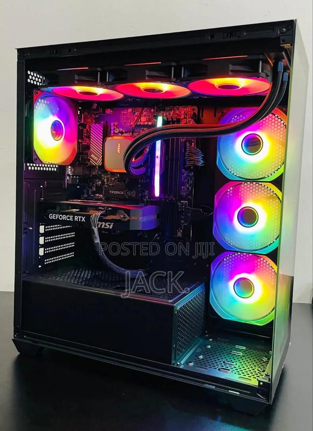 Desktop Computer Gigabyte GB-BACE-3010 32GB Intel Core I7 SSD 1T - main view