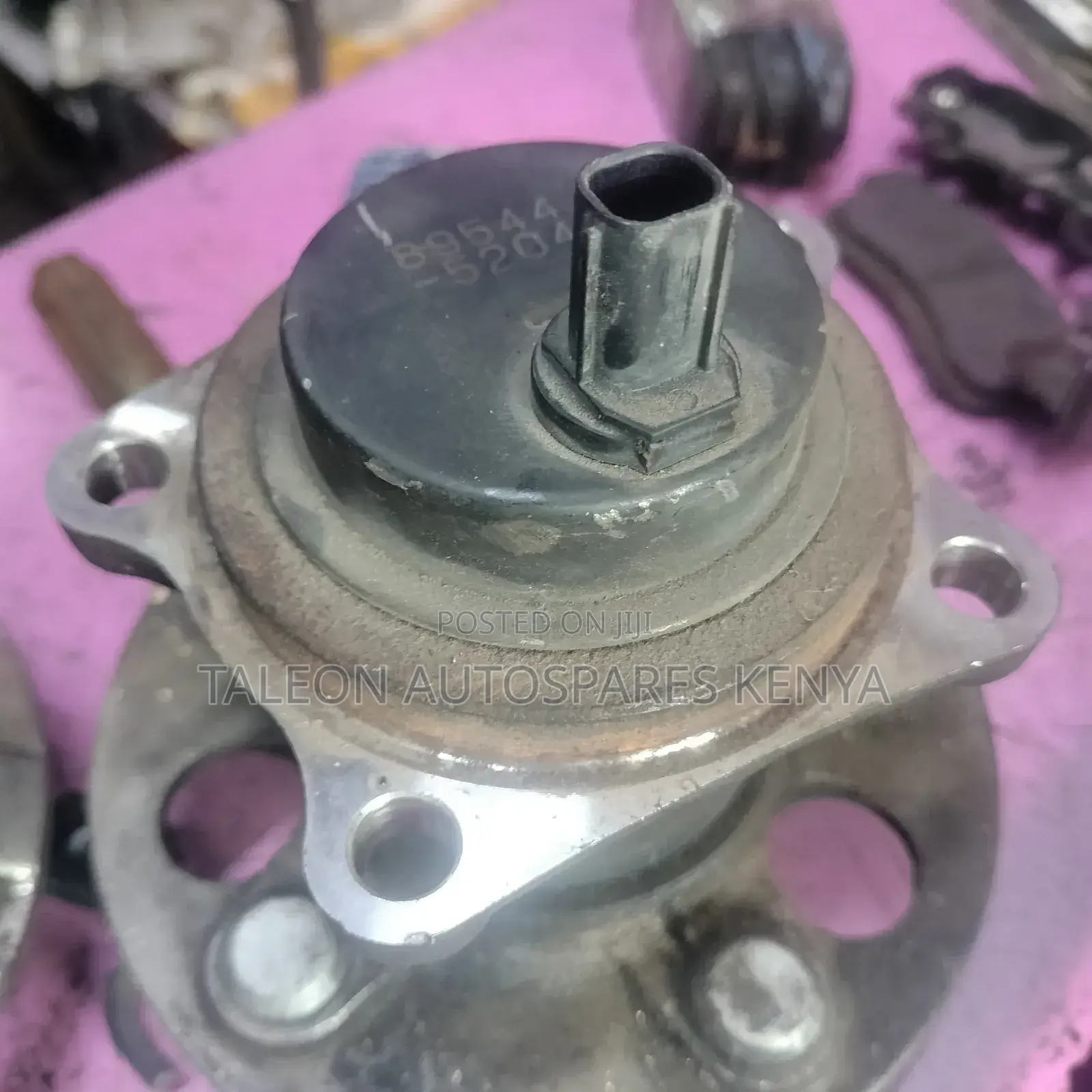Toyota Voxy 2017 Model Rear Wheel Hub