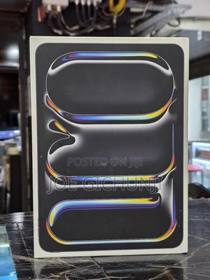 New Apple iPad Pro 512 GB Black - main view