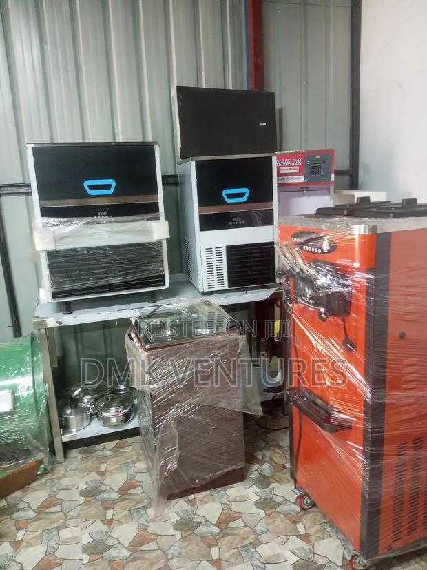 Imported Ice Cube Machine - main view