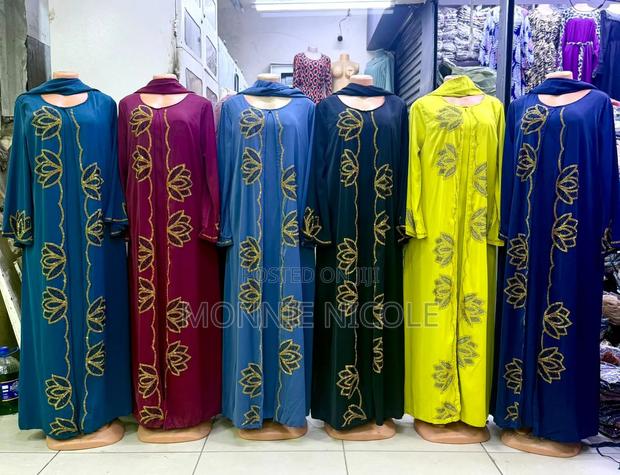 Classy Abayas. Islamic Dress - thumbnail 2