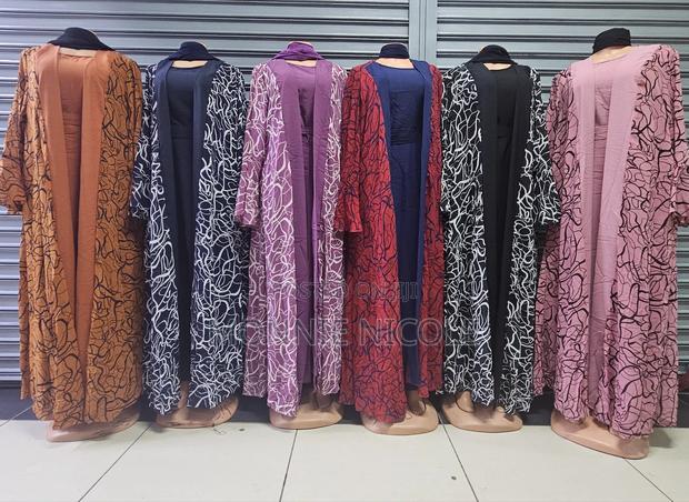 Modern Islamic Clothing/Abayas