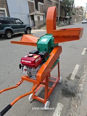 Aico Japan Chopper Grinder With an 8hp Aico Petrol Engine.