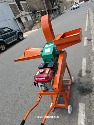 Aico Japan Chopper Grinder With an 8hp Aico Petrol Engine.