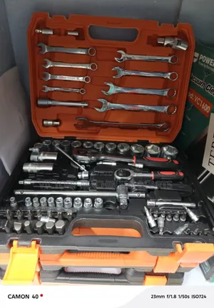 82pices Sockets and Bits