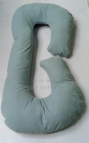 Pregnancy Pillow - thumbnail 2