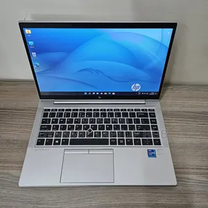 Laptop HP EliteBook 830 G8 16GB Intel Core I7 SSD 512GB