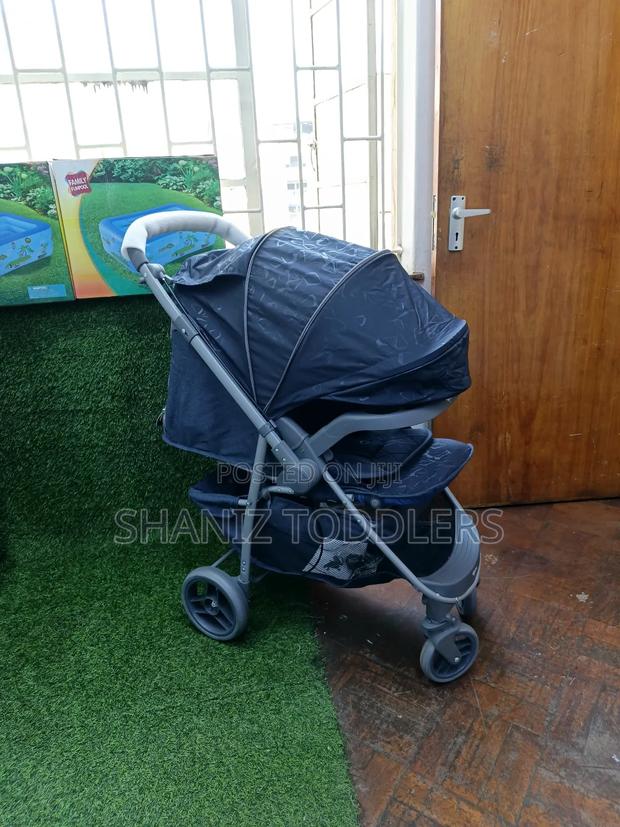 Dual Comfort Stroller / Reversible Stroller - main view