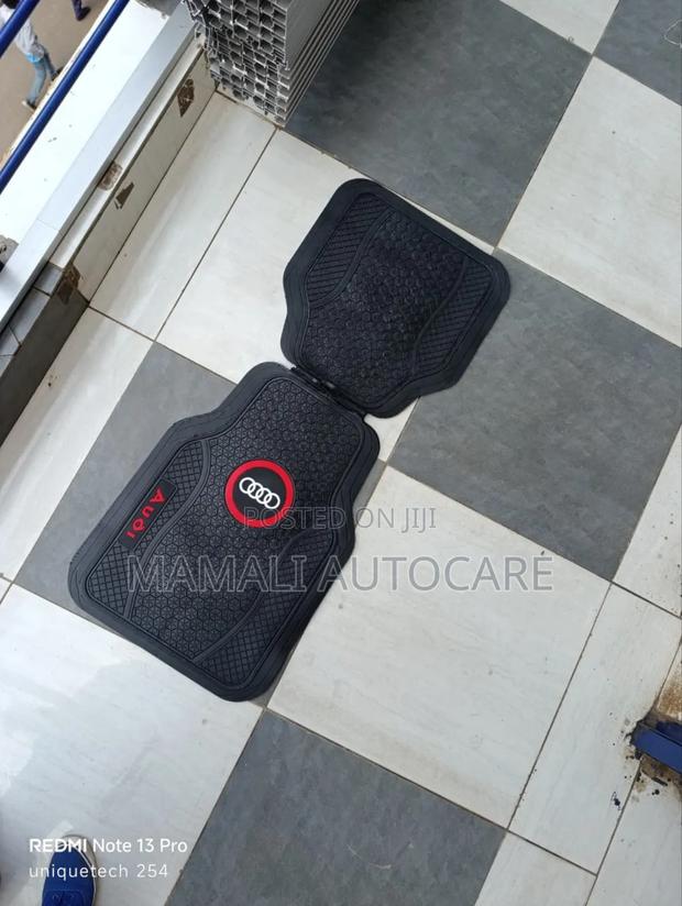 Premium Audi Branded Rubber Floor Mat 5pcs - main view