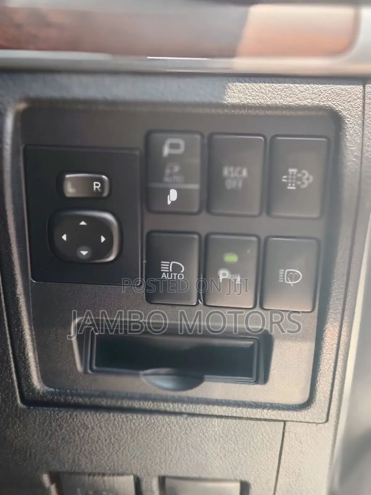 Toyota Land Cruiser 4.5 V8 TD 2019 White