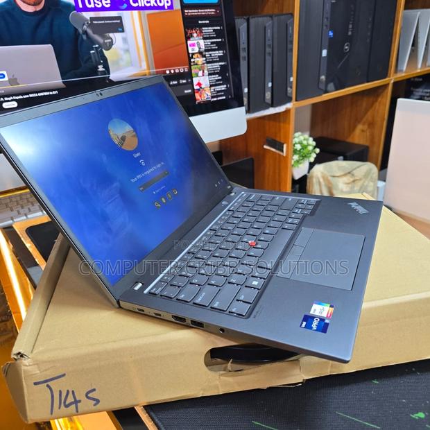 Laptop Lenovo Thinkpad T14s Gen 2 16GB Intel Core I7 SSD 512GB - thumbnail 3