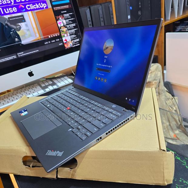 Laptop Lenovo Thinkpad T14s Gen 2 16GB Intel Core I7 SSD 512GB - thumbnail 2