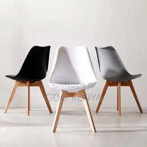 Home Chair ; Eames Chair