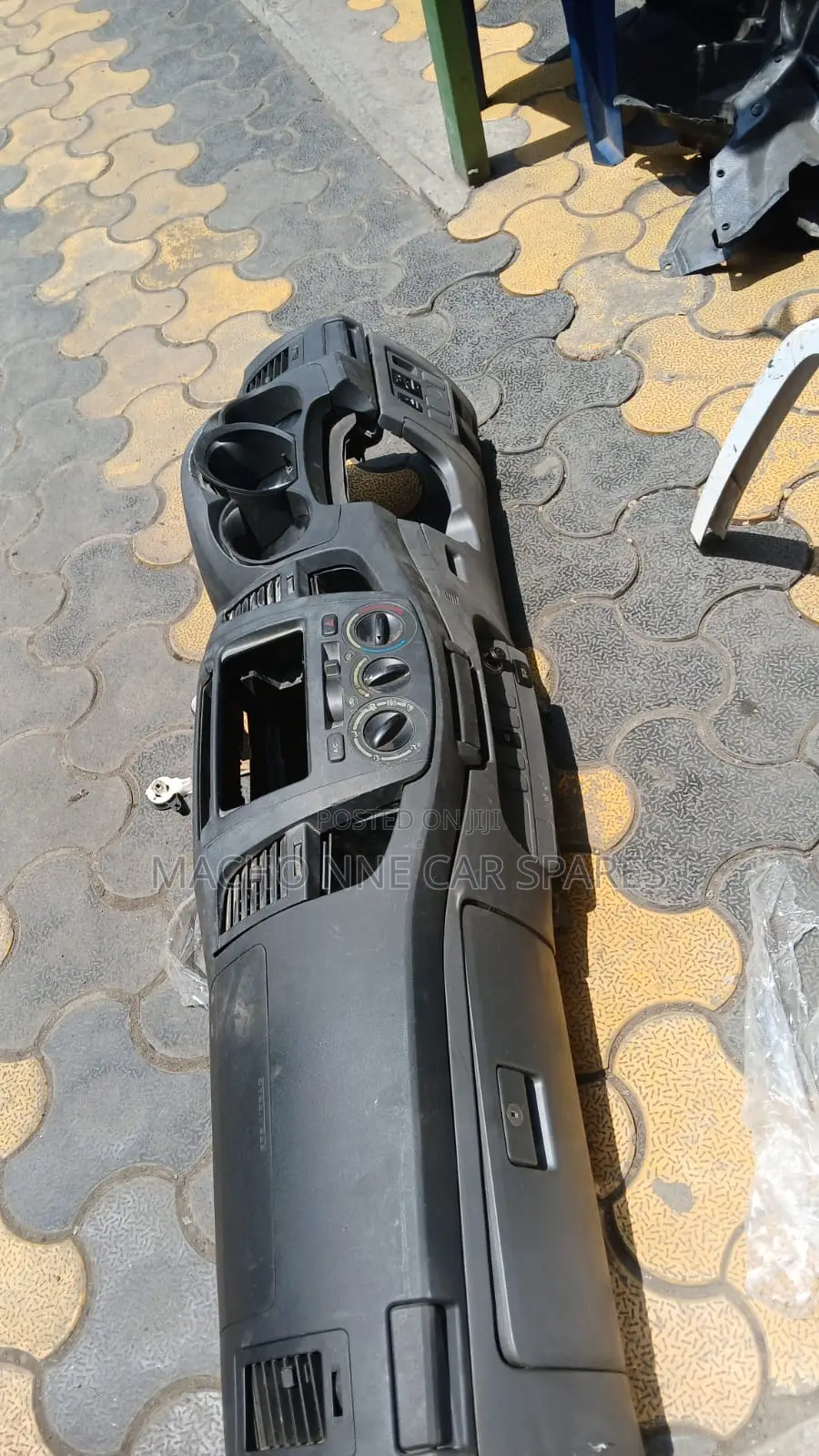 Toyota Hilux Vigo Dashboard