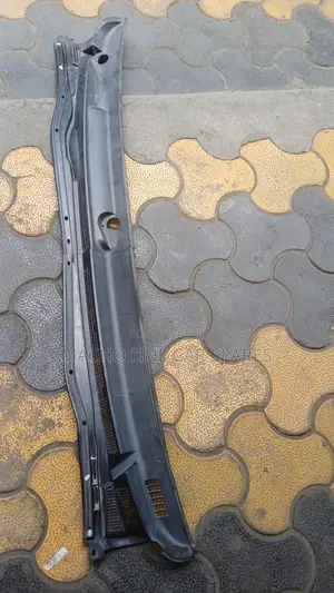 Toyota Hilux Vigo Wiper Panel