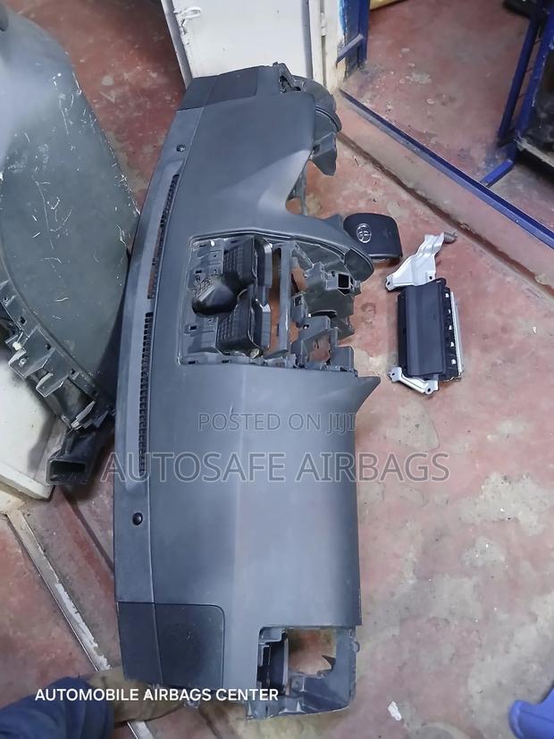 Prado J 150 Dashboard , Steering and Knee Airbags - thumbnail 5