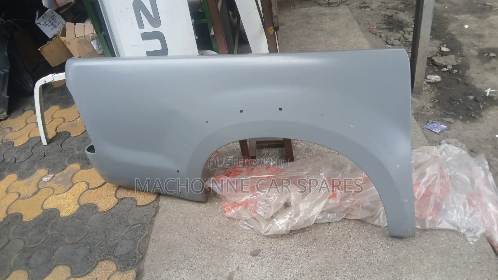 Toyota Hilux Vigo Rear Wing