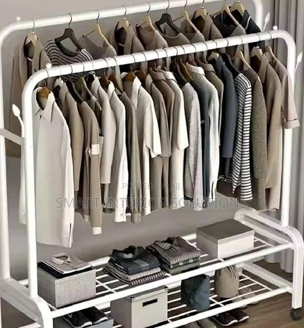 White Cloth Rack