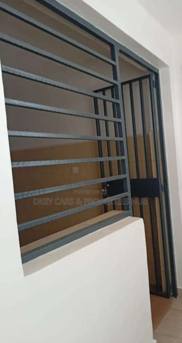 4bdrm Apartment in Parklands/Highridge for sale - thumbnail 6