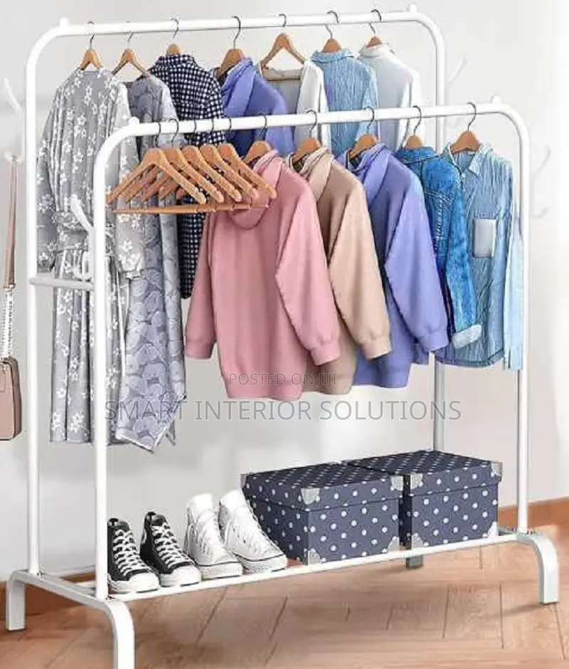Sturdy Cloth Rack