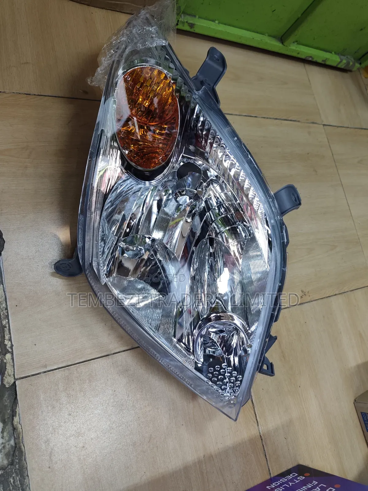 Headlight/Headlamp Toyota Ist Old Model
