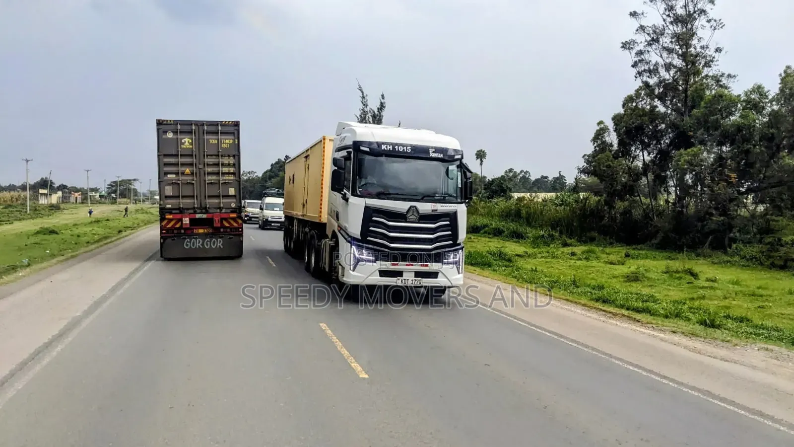 Boxbody, Flatbed for Hauling Are Accessible