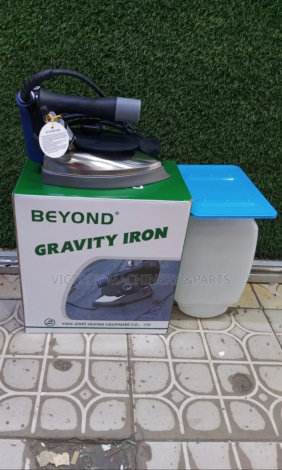 Gravity Steam Iron