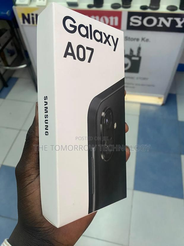New Samsung Galaxy A07 4G 64 GB Black - thumbnail 3
