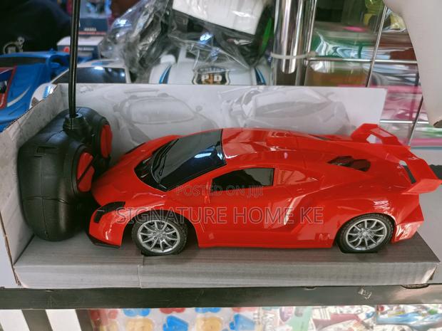 Remote Controlled Car- Red - thumbnail 2