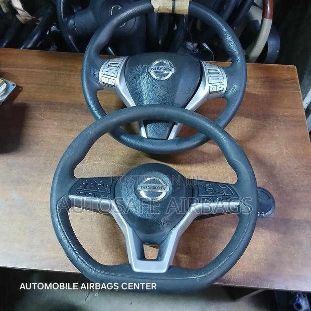 Nissan Note E Power Steering Wheel - main view