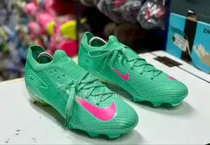 Green Airzoom Soccer Cleats,Size 40-45
