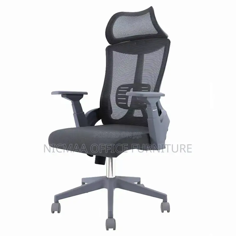Adjustable Comfort | Sleek Breathable Seat