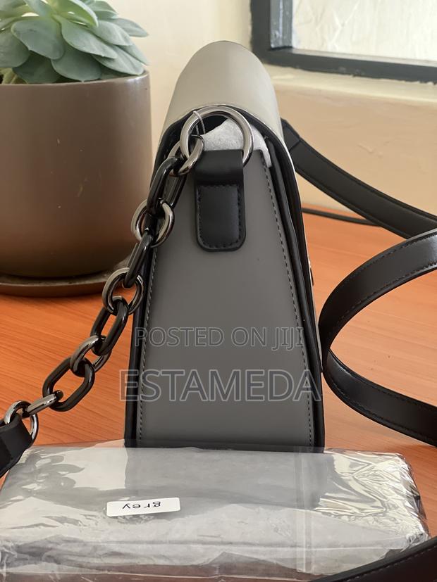 Chris Bella Grey Shades - thumbnail 3