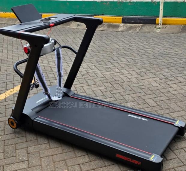 🔥 Ultra Wide Mercury W5 Treadmill 🔥

🏃‍♂ 4.0 Hp Powerhouse
