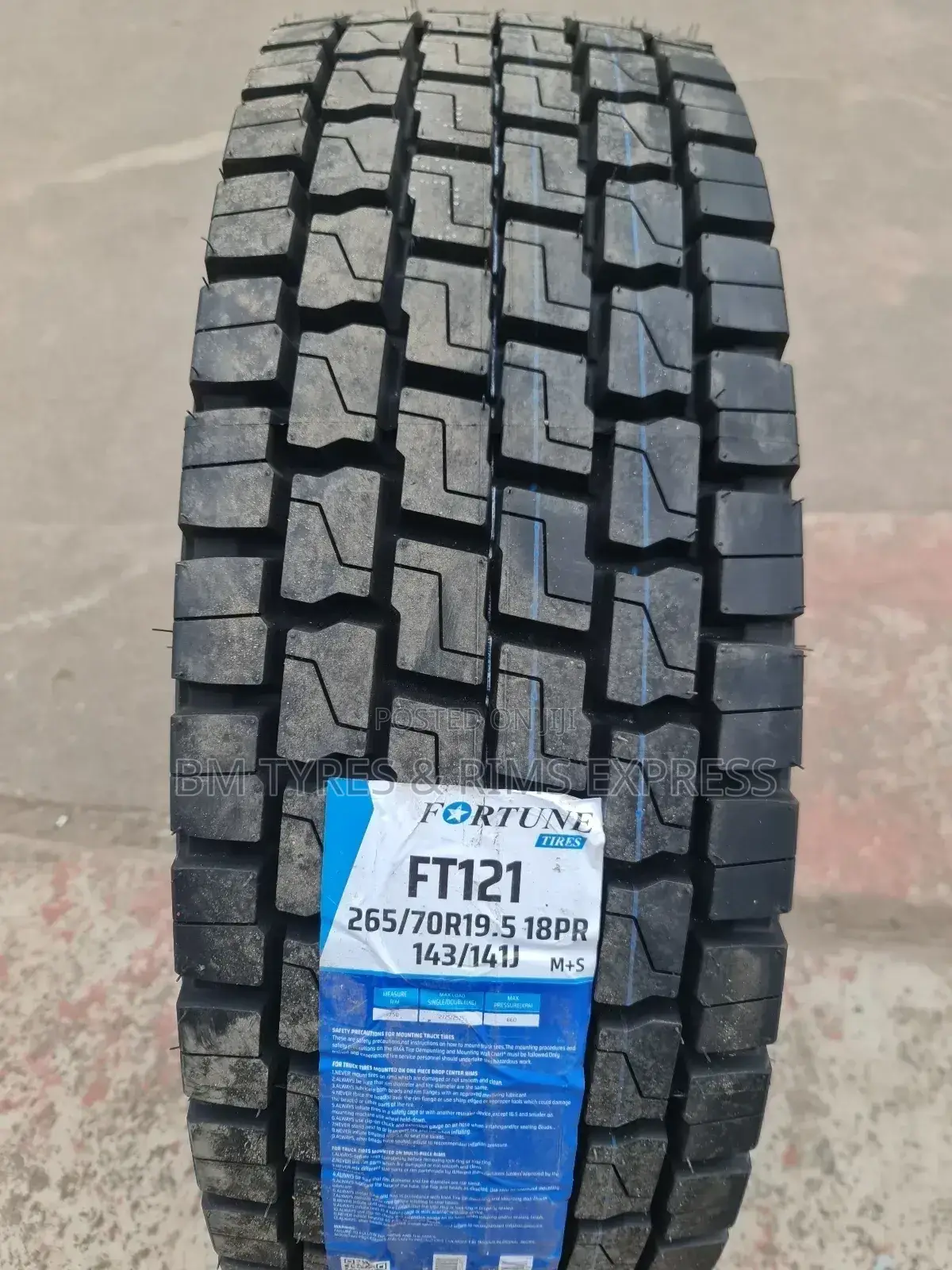 265 /70 R19. 5 Fortune Tyres (Diff) Commercial.