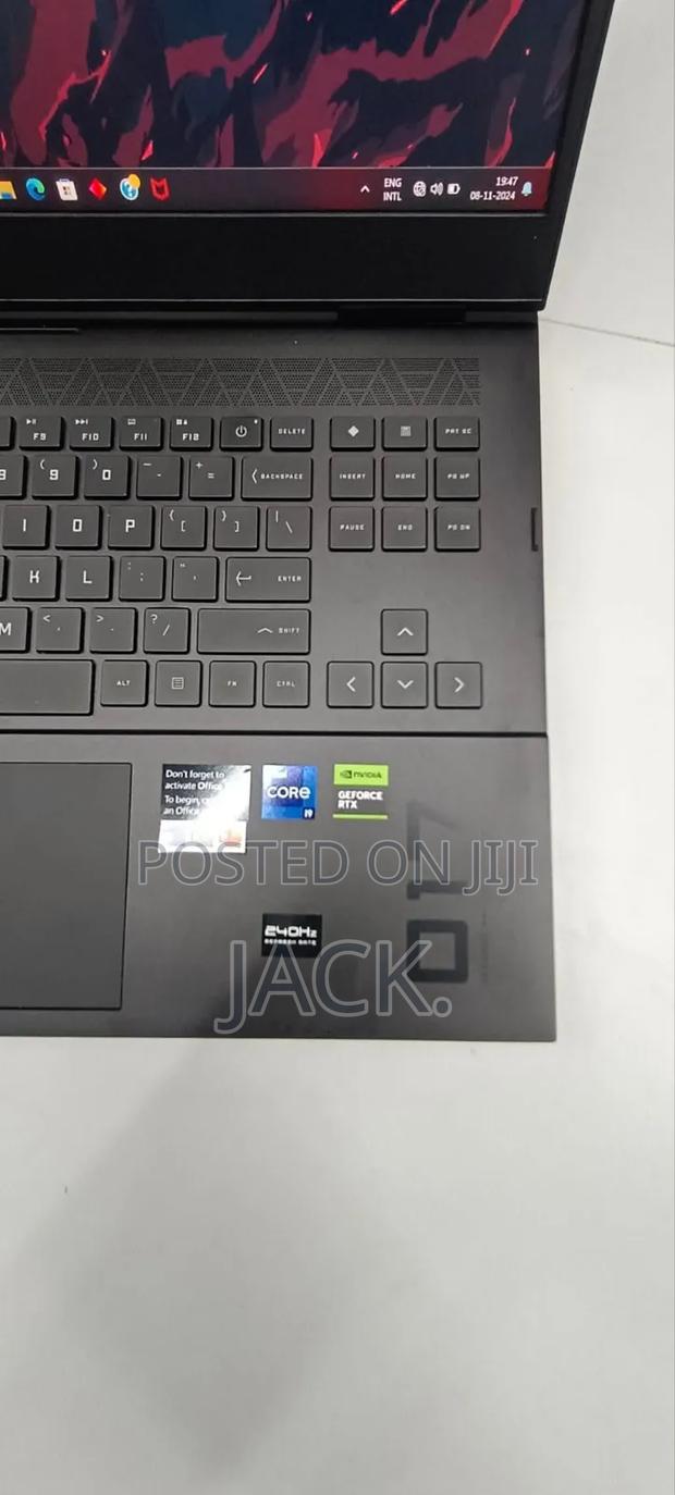 Laptop HP Omen 17 32GB Intel Core I9 SSD 1T - thumbnail 6