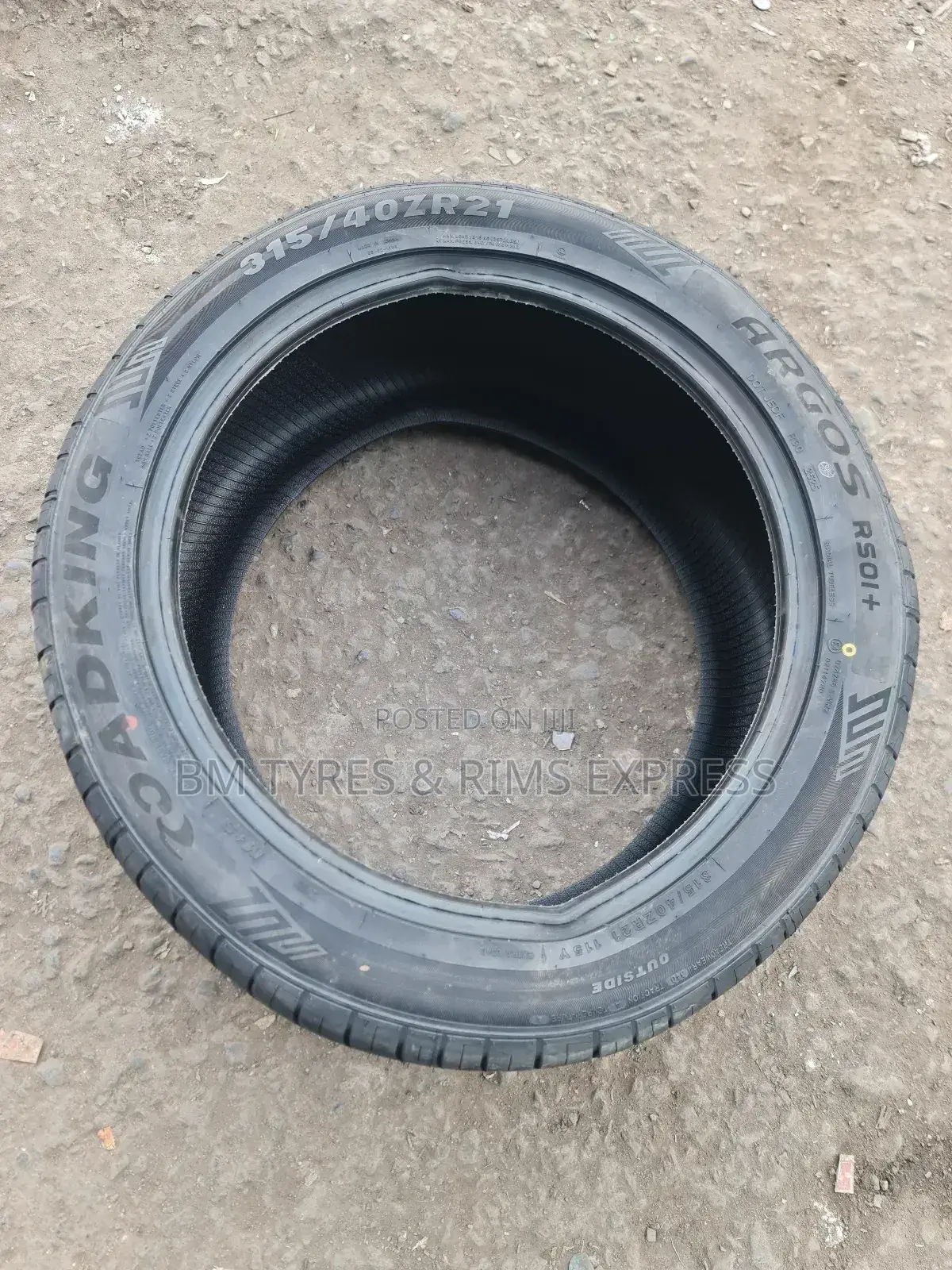 315 /40 R21 Roadking Tyres.